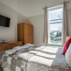 Cosy Sea View Room