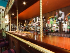 balmoral-hotel-bar-torquay